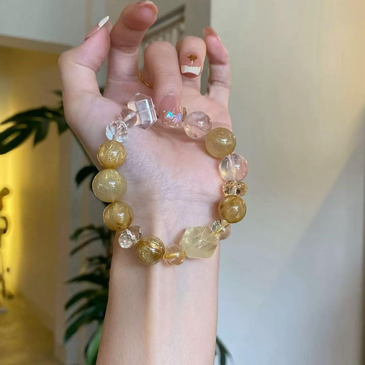 Lumina Aura Harness the Power of Nature with Our Luxurious Crystal Energy Bracelet