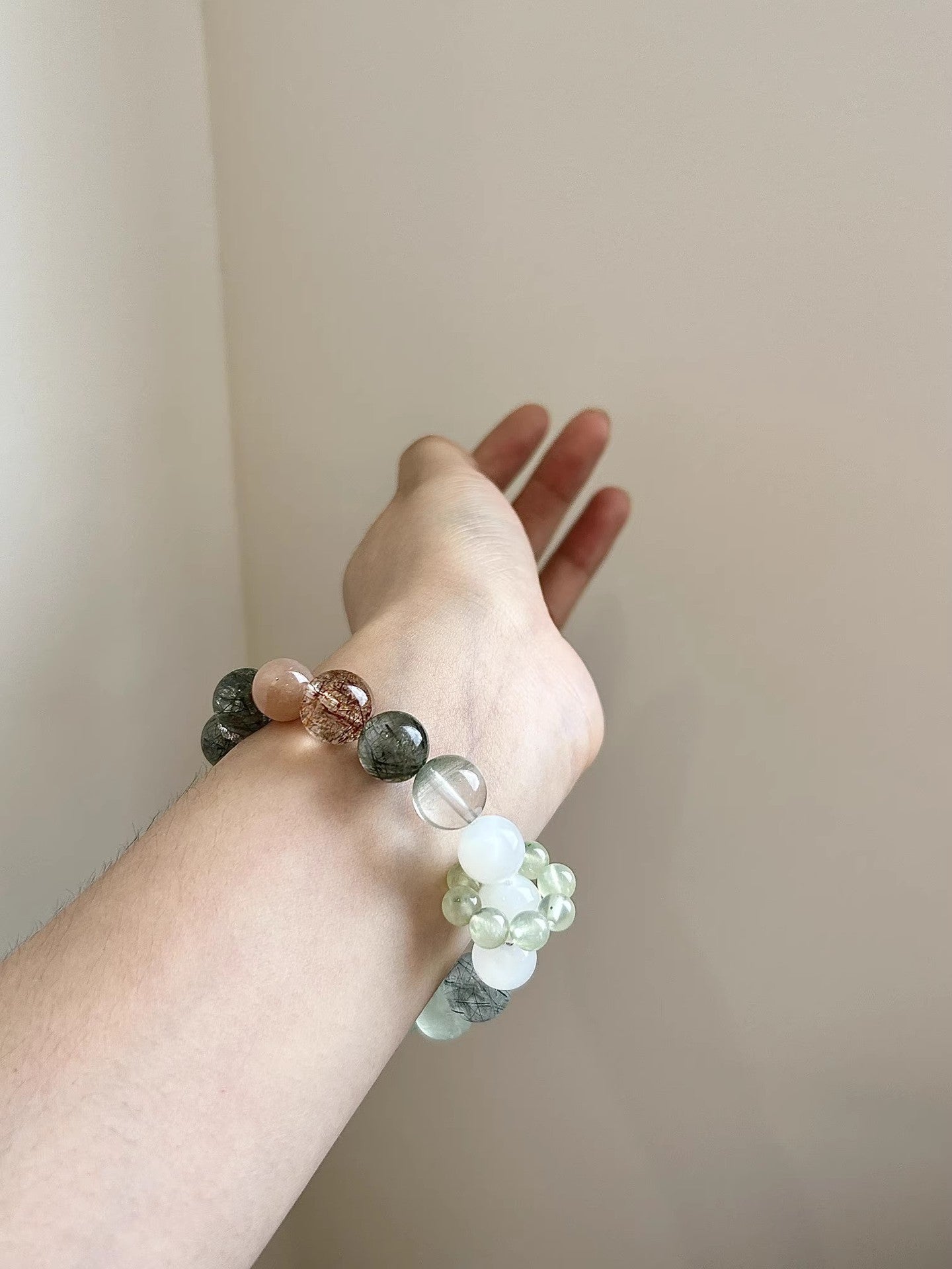 Lumina Aura Spiritual Energy Bracelet: Harness the Power of Natural Crystals
